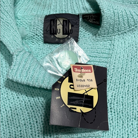 Vintage NWOT Mint Green Women's Sweater - Picture 2 of 4
